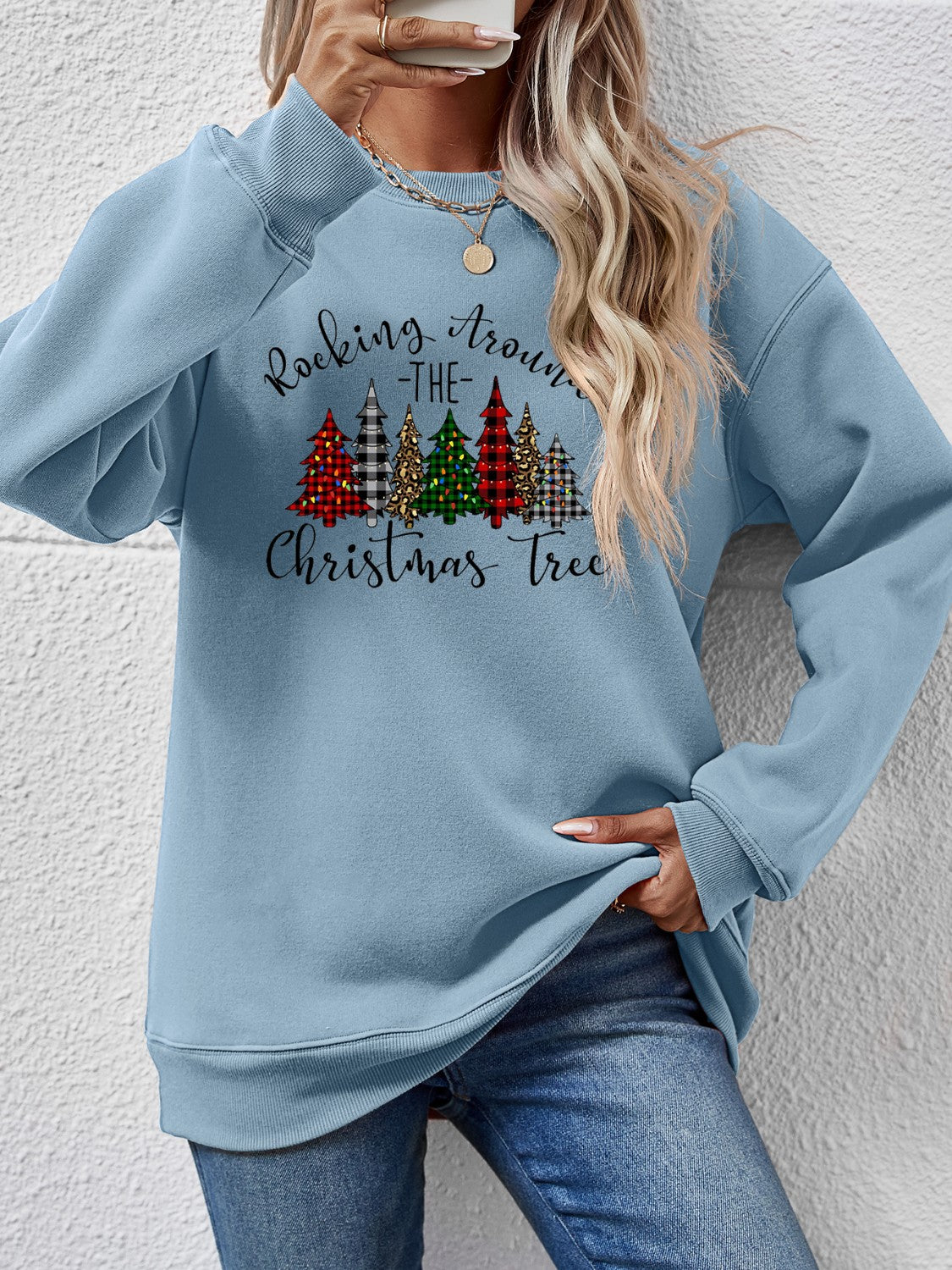 Christmas Tree Graphic Round Neck Sweatshirt