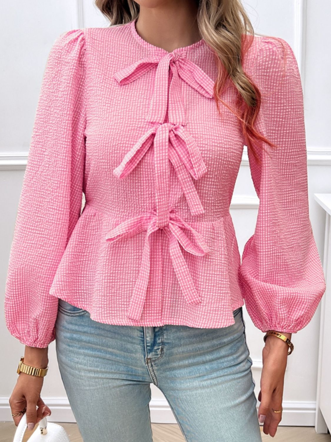 Blusa de manga larga con cuello redondo y lazo Devine