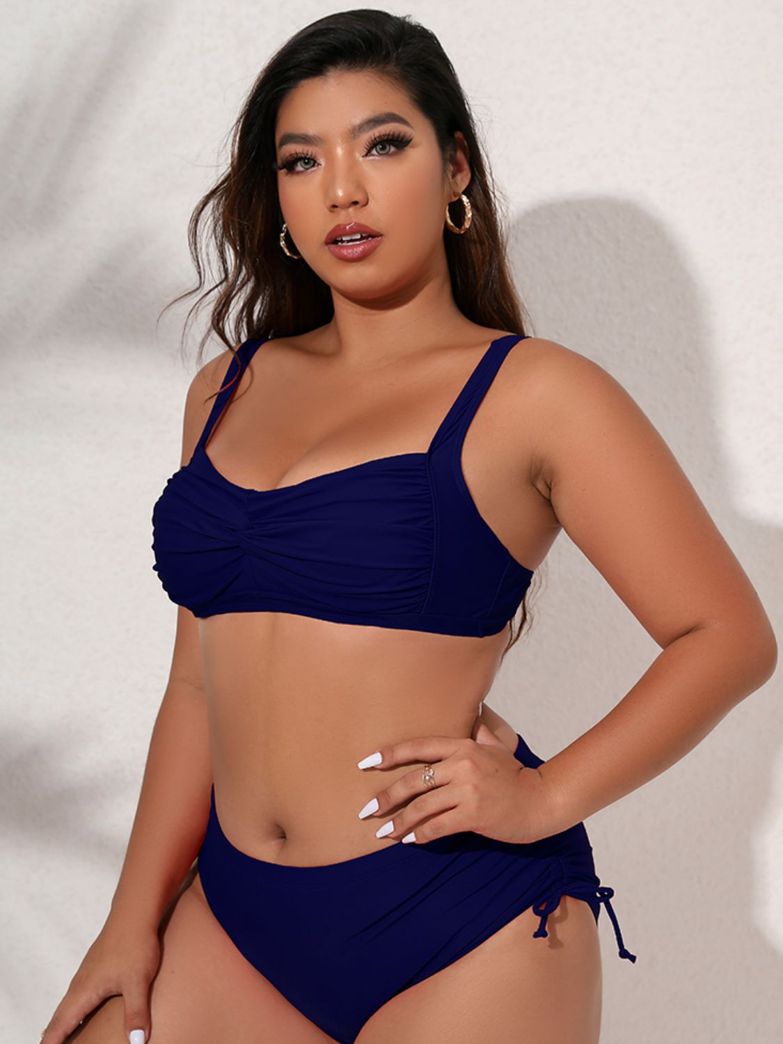 Plus Size Bikini-Set mit verdrehter Vorderseite und Bindeband