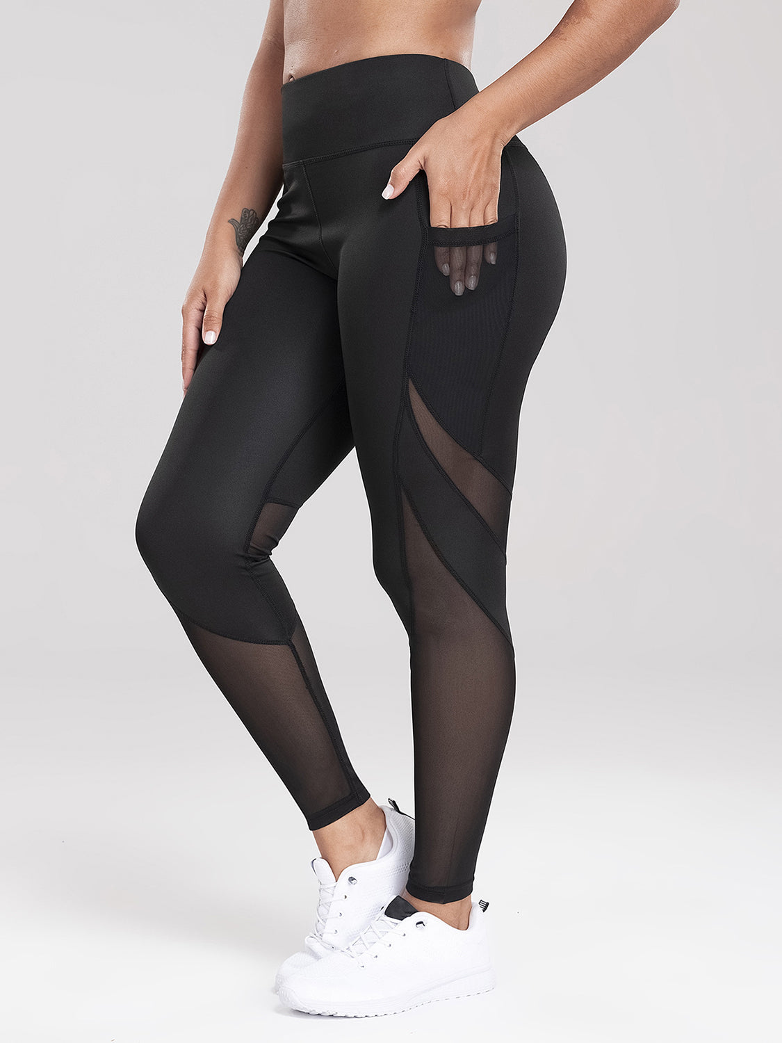 Aktive Leggings mit Taschen und hoher Taille