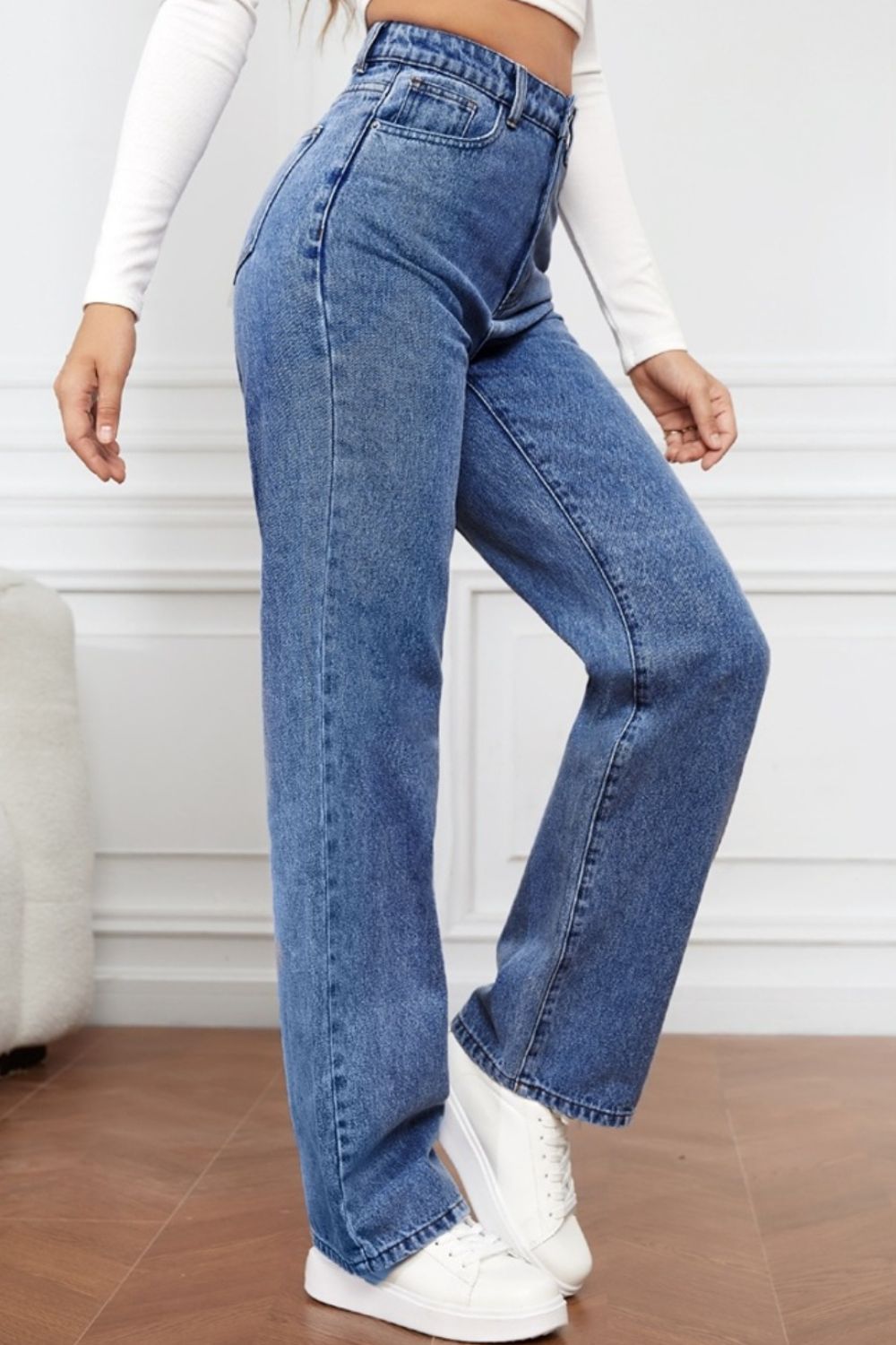 Gerade Jeans mit hoher Taille