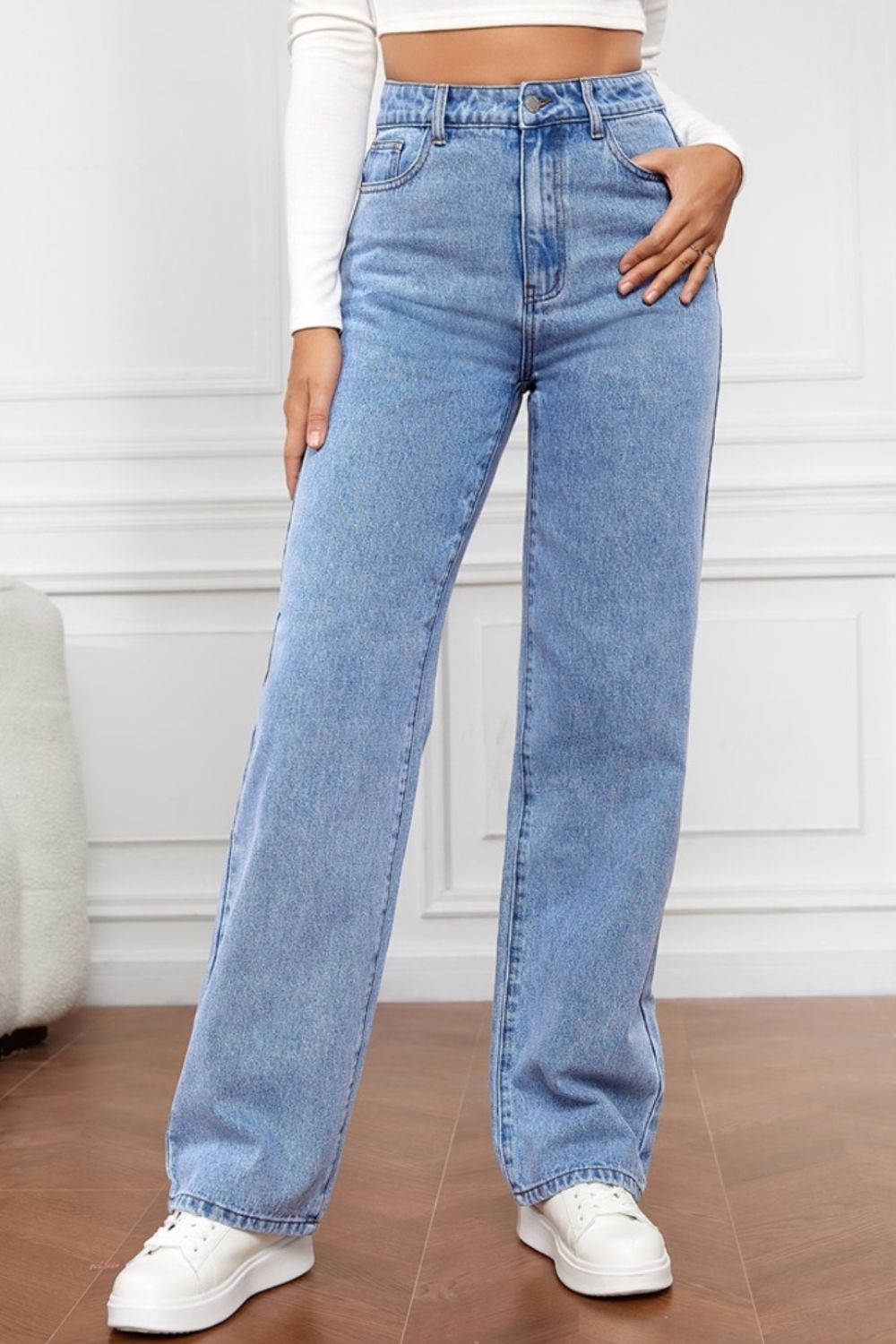 Gerade Jeans mit hoher Taille