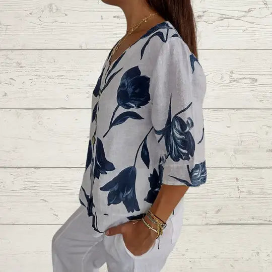 Blusa tipo túnica con cuello en V y estampado