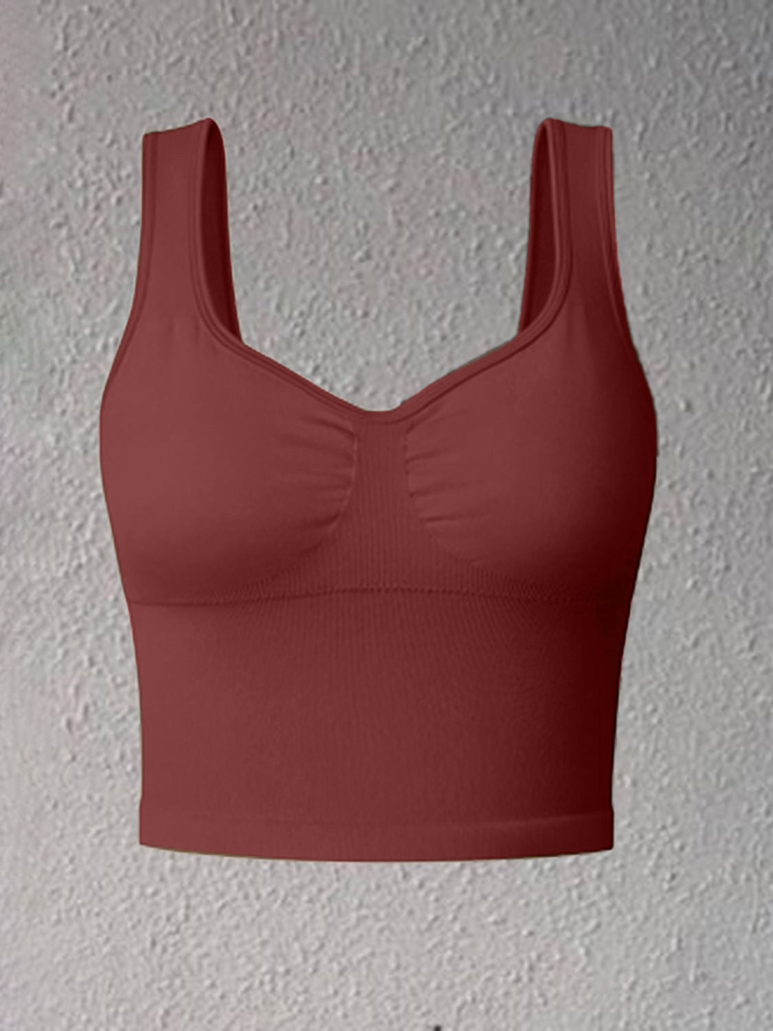 Camiseta deportiva con tirantes anchos