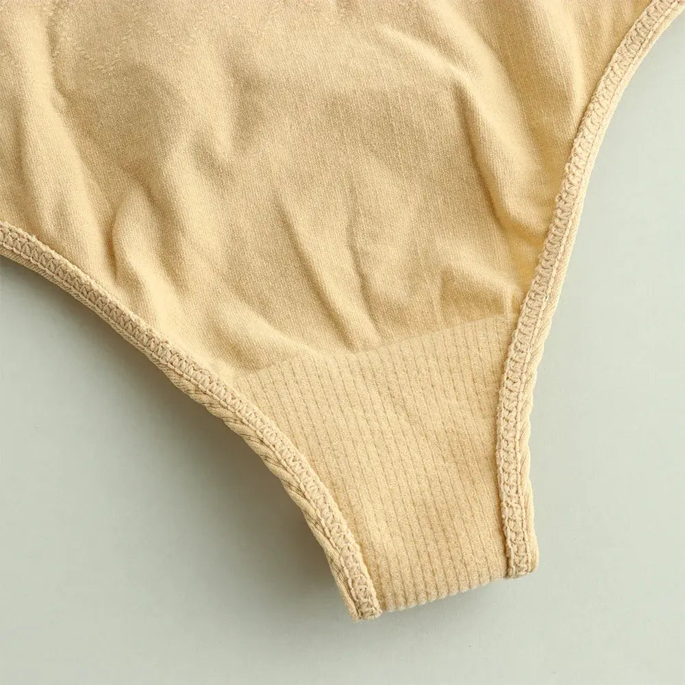 Tanga sin costuras para mujer