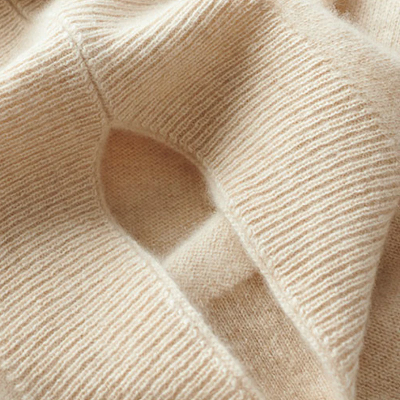 Alpina™ | Merino Wool Shawl — Final Edit