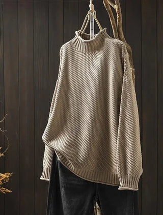 My Store 4 Barbara Relaxed Knit Jumper in beige met een textuur breisel, mock neck en verlaagde schouders.