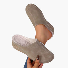 My Store 4 Rosie orthopedische slippers in beige met een zachte voering en comfortabel instapmodel voor dagelijks gebruik.