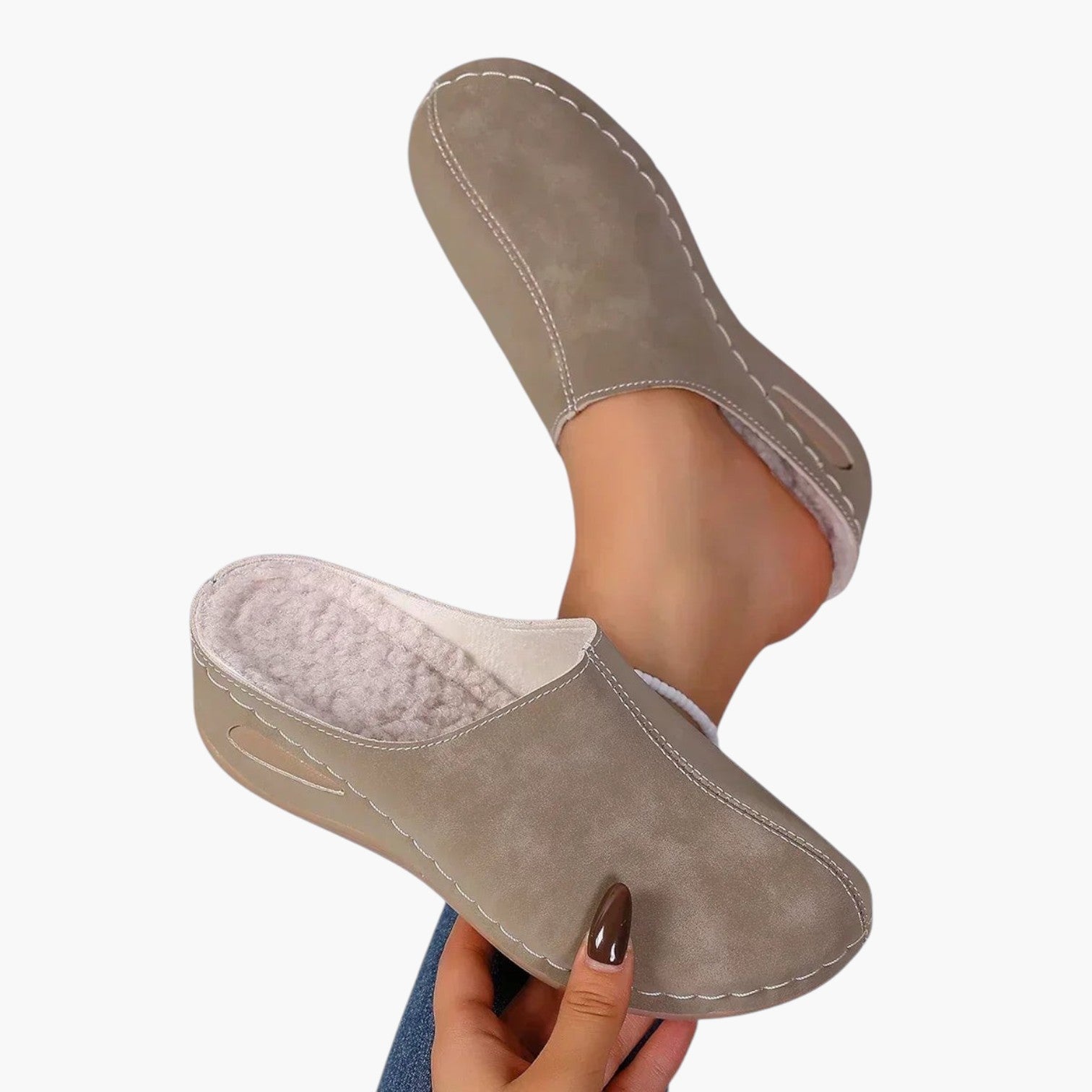 My Store 4 Rosie orthopedische slippers in beige met een zachte voering en comfortabel instapmodel voor dagelijks gebruik.